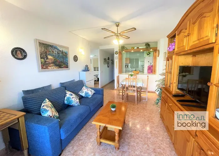 Diamant Apartment, Con Parking Apartman *