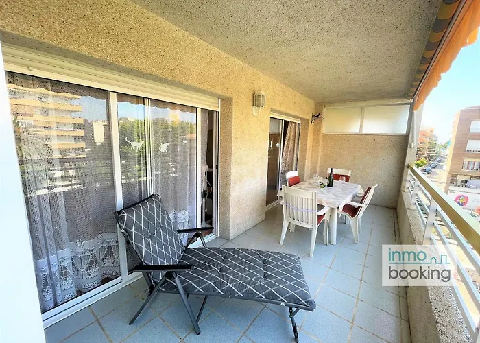 Diamant Apartment, Con Parking Apartman *